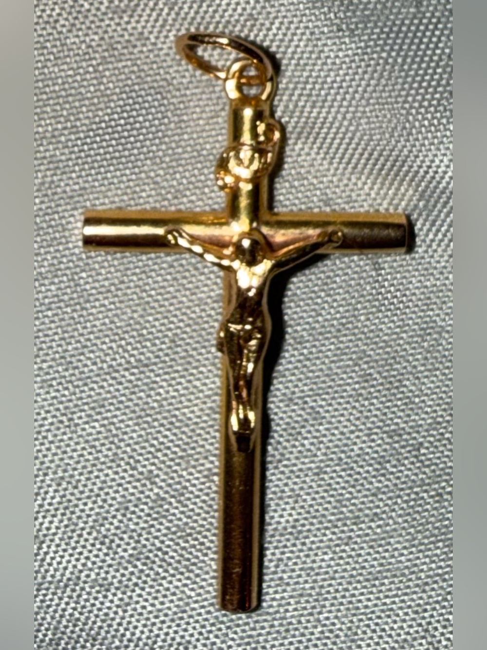 Gold Crucifix Pendant for Men or Women. Classic Religious Necklace